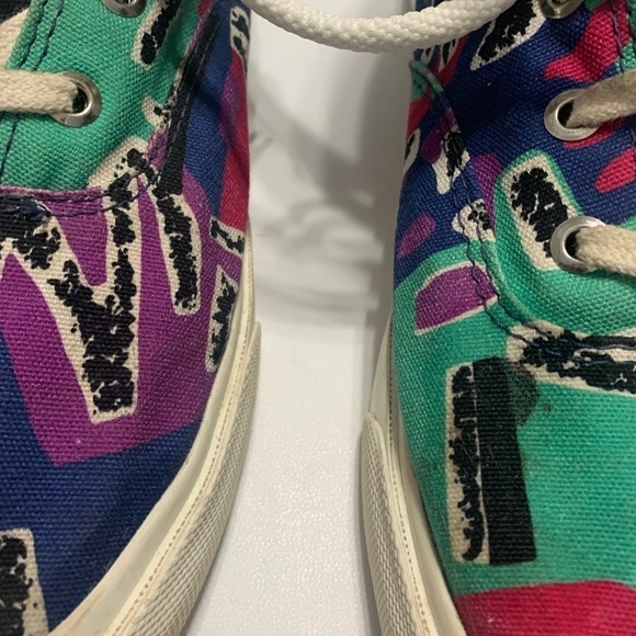 Converse Essential Hi Top Multi Color Skid Grip Sneakers - Picture 4 of 16